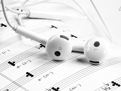 耳コピのコツ!憧れの名曲を自分の曲に!の画像