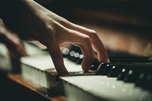 ピアノで和音を弾くときのテクニック紹介！